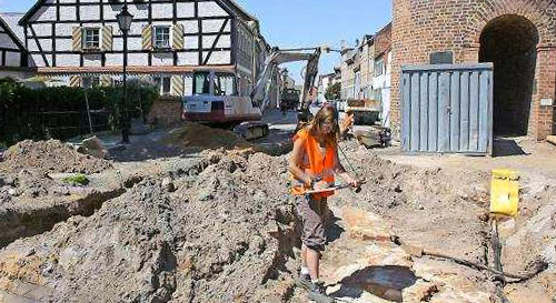 Luckau_ Alte Wehrmauern kommen ans Licht __ lr-online_web