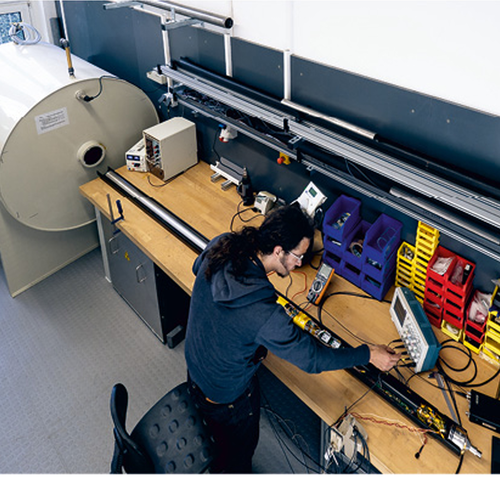 Fertigung einer Bohrlochsonde