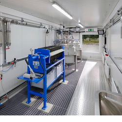 Pilot Container / Bioreaktoranlagen